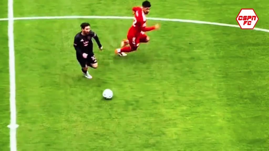 球王的影響力！實(shí)拍：全場(chǎng)6.2萬(wàn)觀(guān)眾高呼梅西是什么效果？